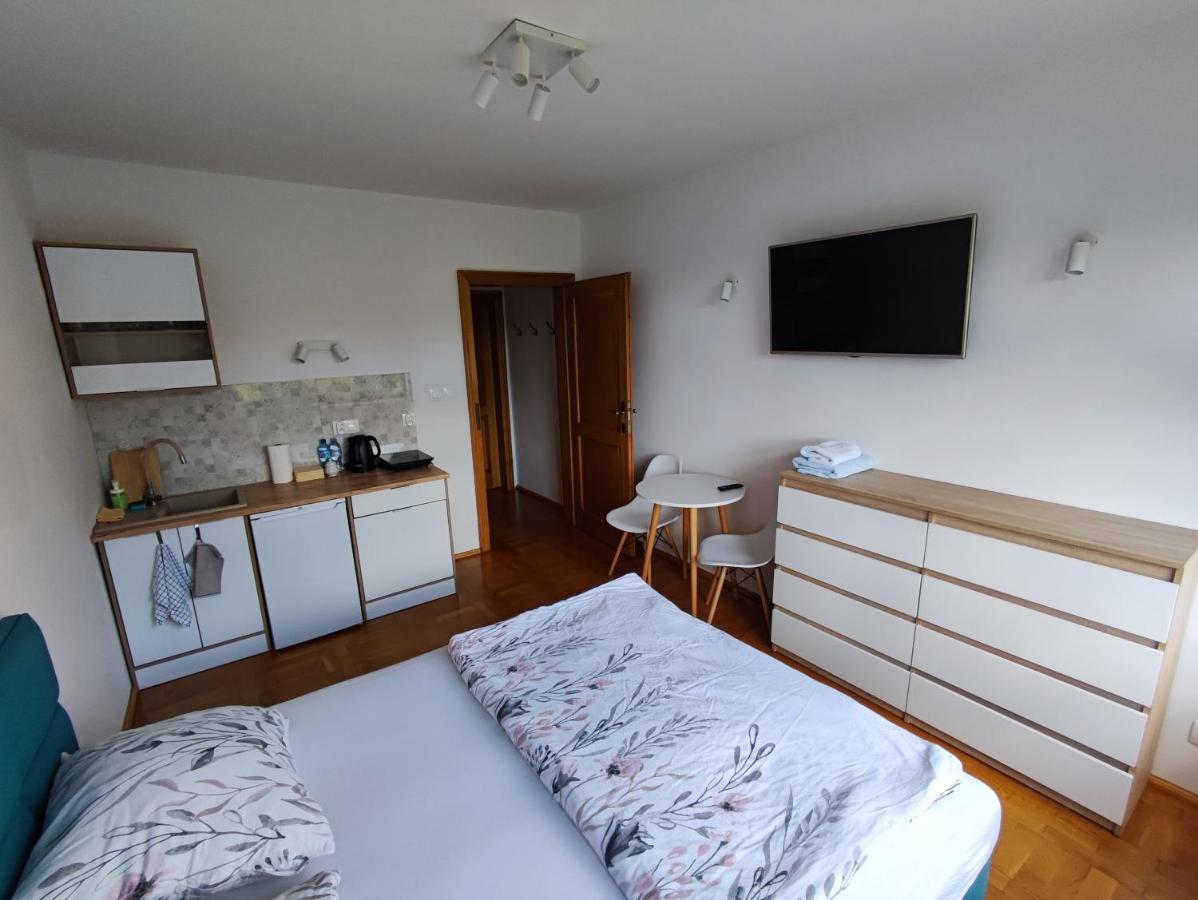 Apartamenty Monterska Bielsko-Biała Kültér fotó